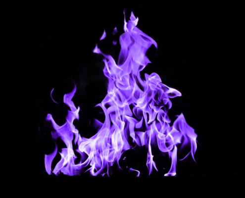 violettes Feuer